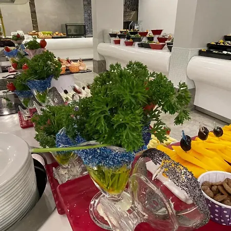 Hotel Riviera Zen 4*