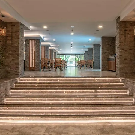 Hotel Riviera Zen 4*
